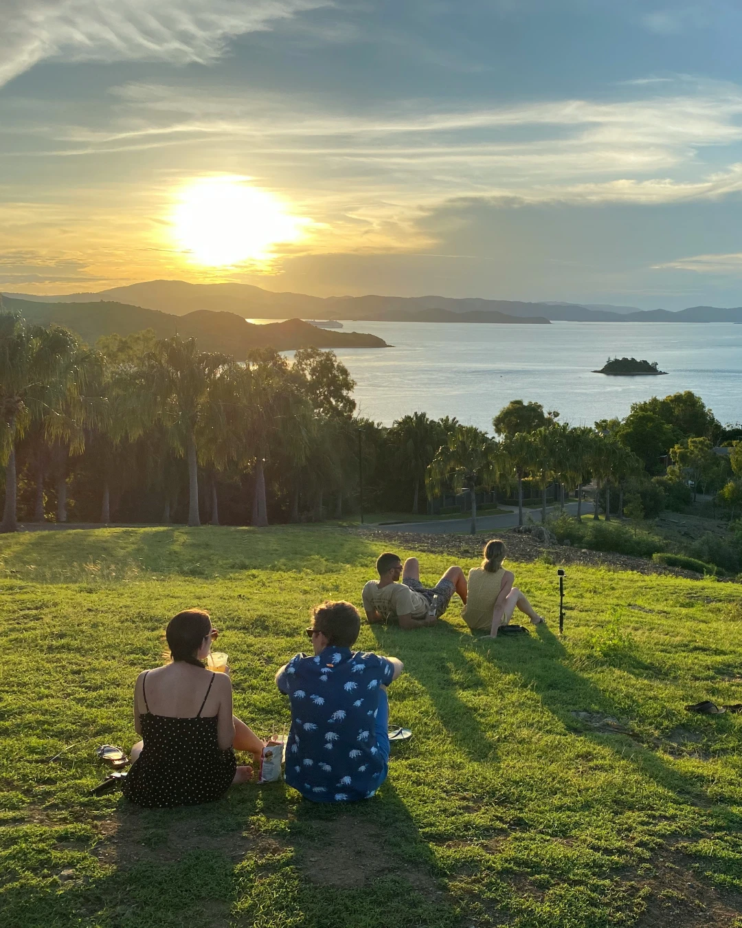 hilltop-picnic